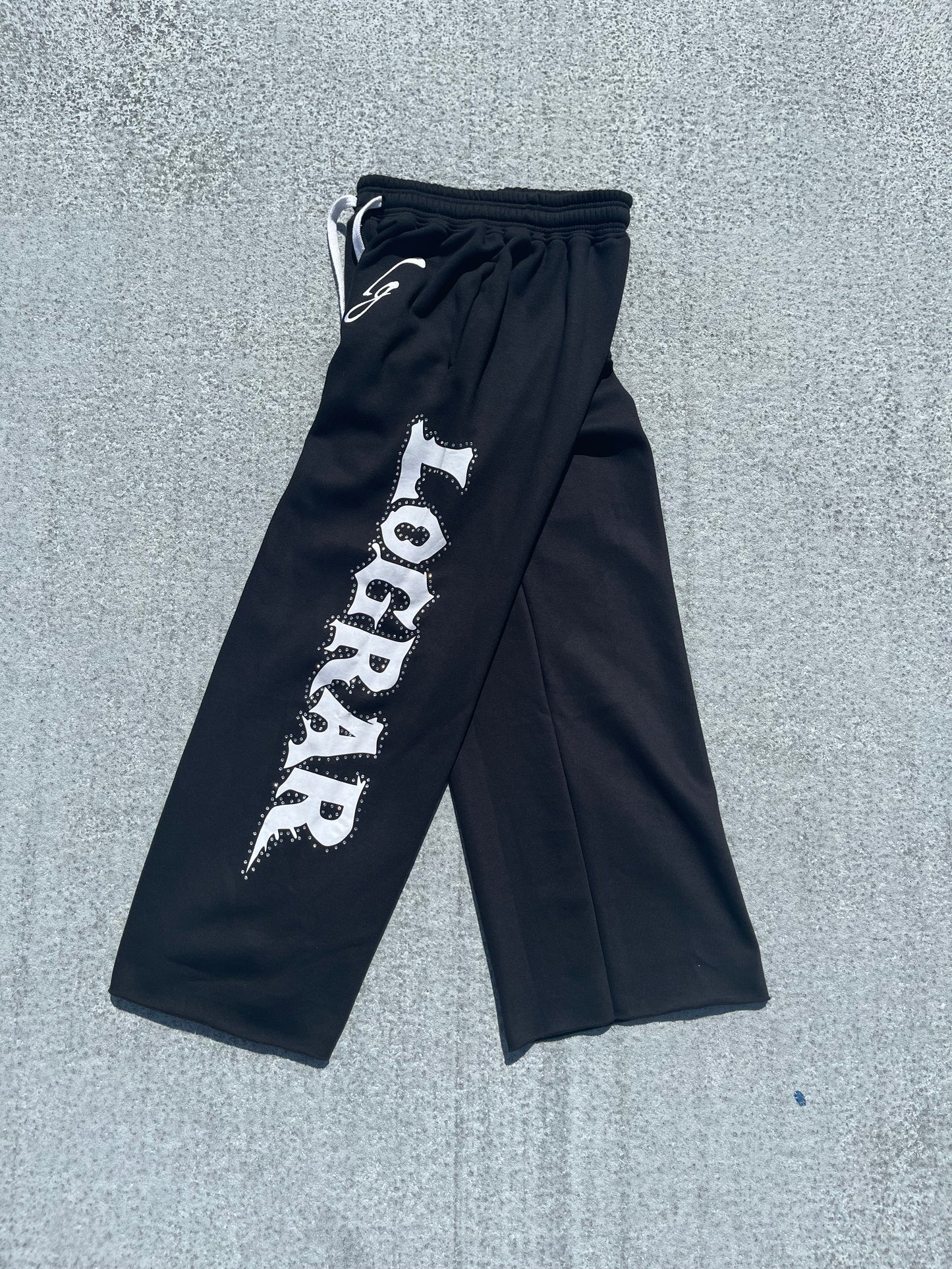 Noir "Essential" Sweats